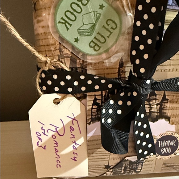 Blind date with a book hardcover fantasy romance, 1st book in a series of 3 - Picture 2 of 4